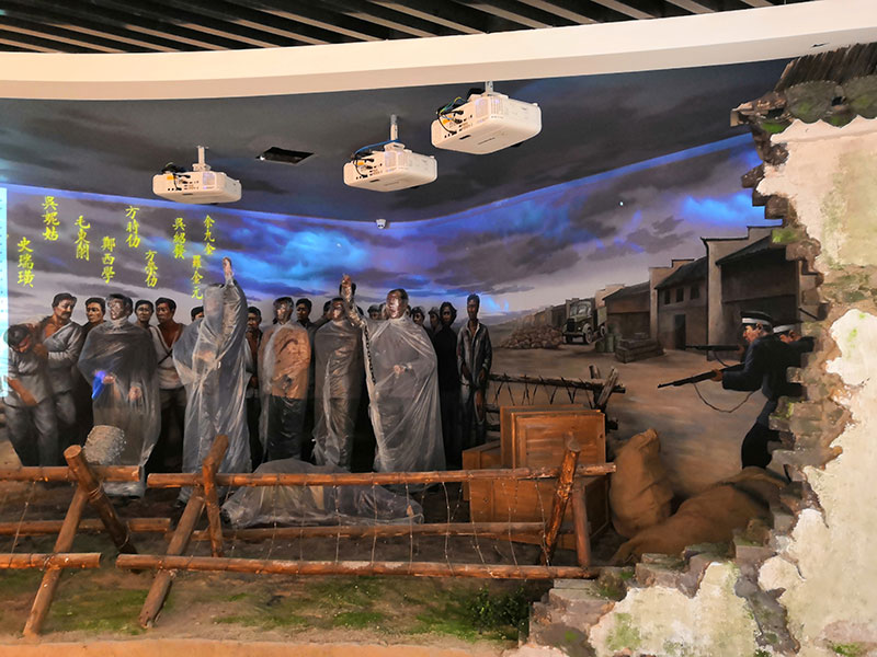 区城建投公司董事长张于带队对在建重点项目进行巡查