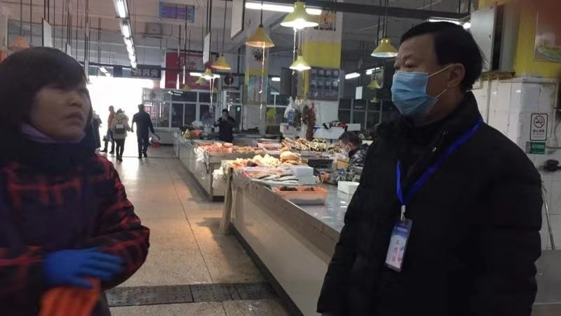 屯溪城建投公司全面落实主体责任坚决打赢疫情防控阻击战