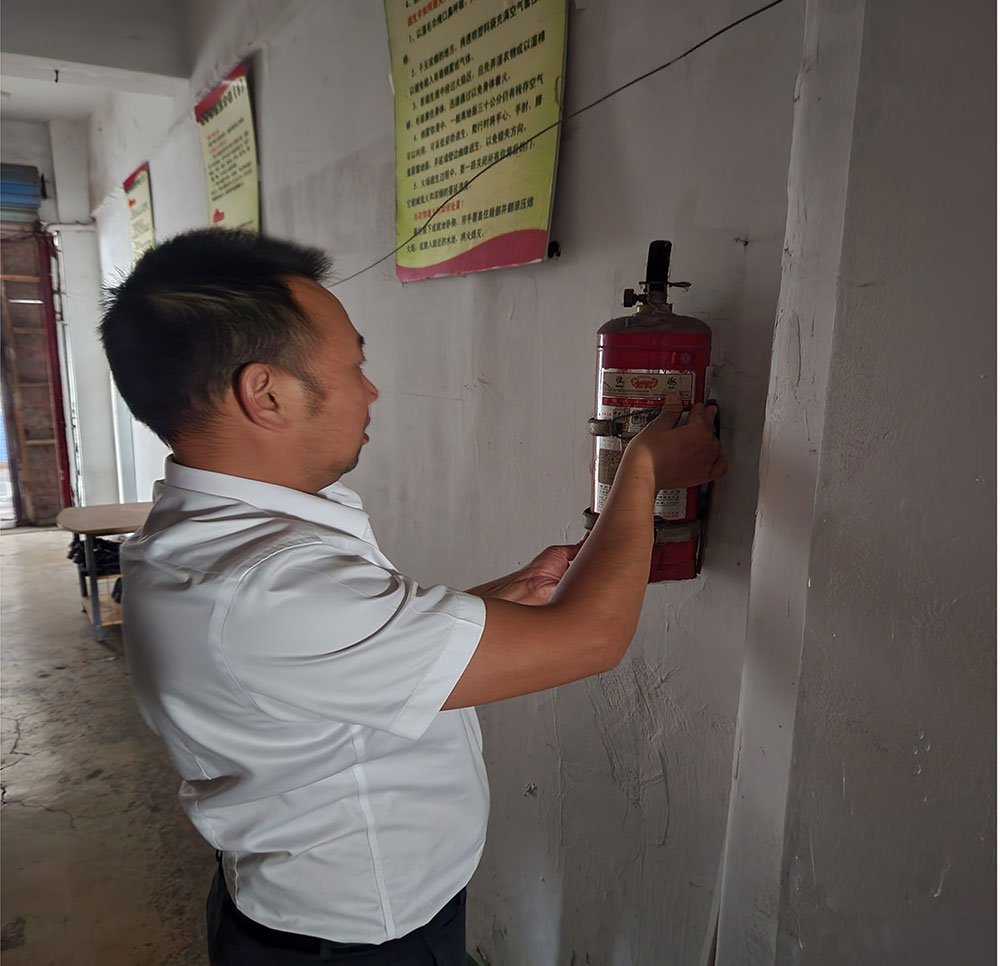 国资运营公司开展节前安全检查 守稳筑牢安全防线