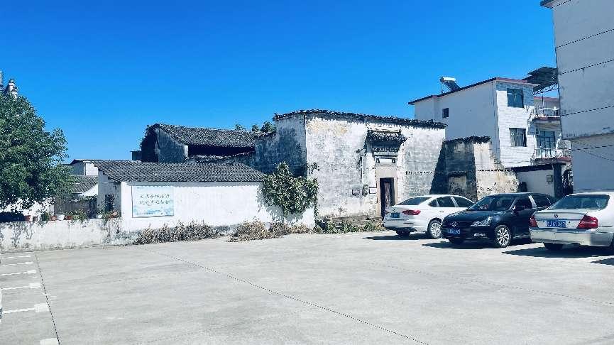 屯溪区国投集团实地考察南溪南村项目