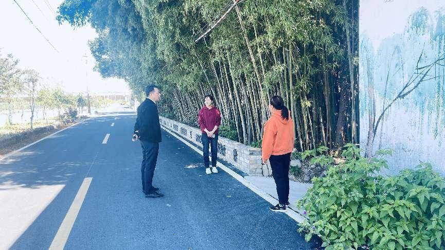 屯溪区国投集团实地考察南溪南村项目