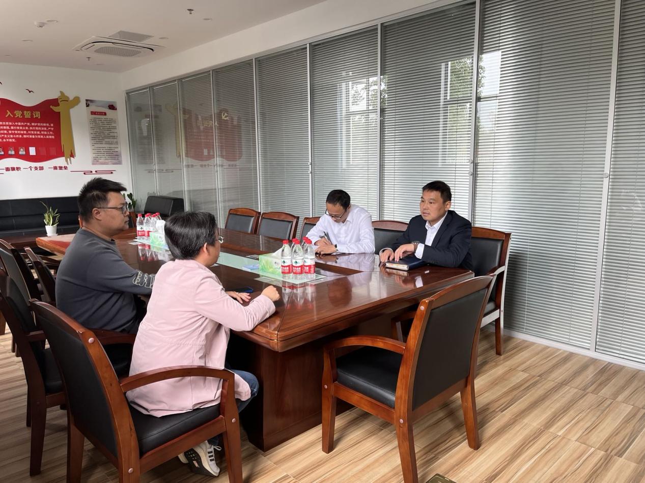 “零距离”纾困解难，“心贴心”助企发展