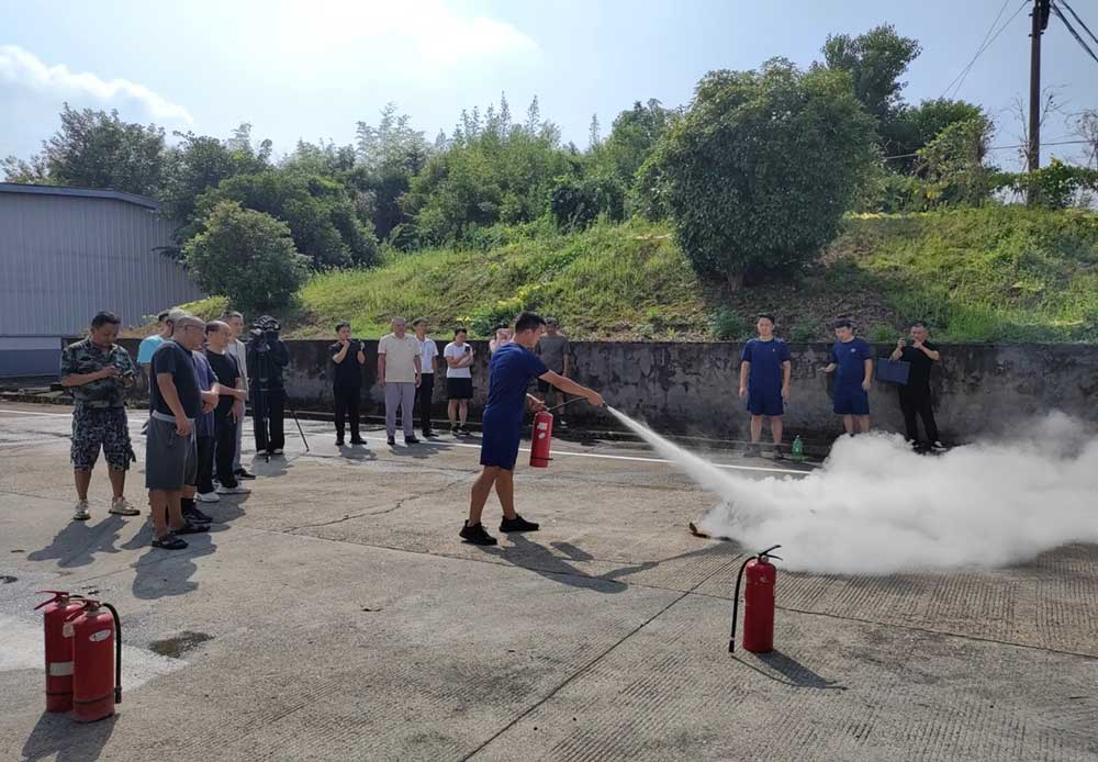 屯溪粮食收储有限公司开展粮库消防应急演练