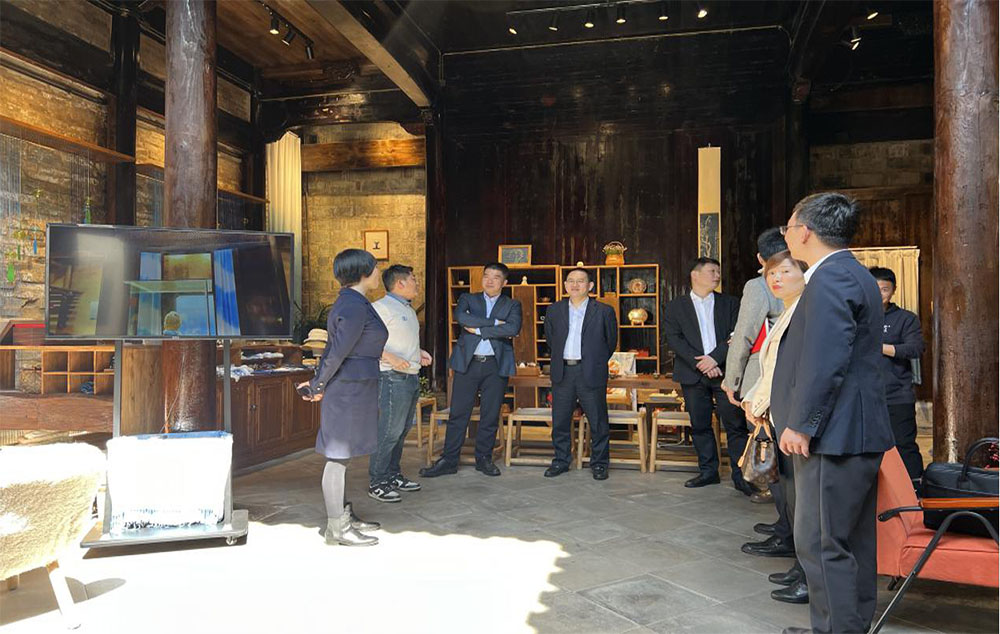 深化合作交流，共谋发展新篇