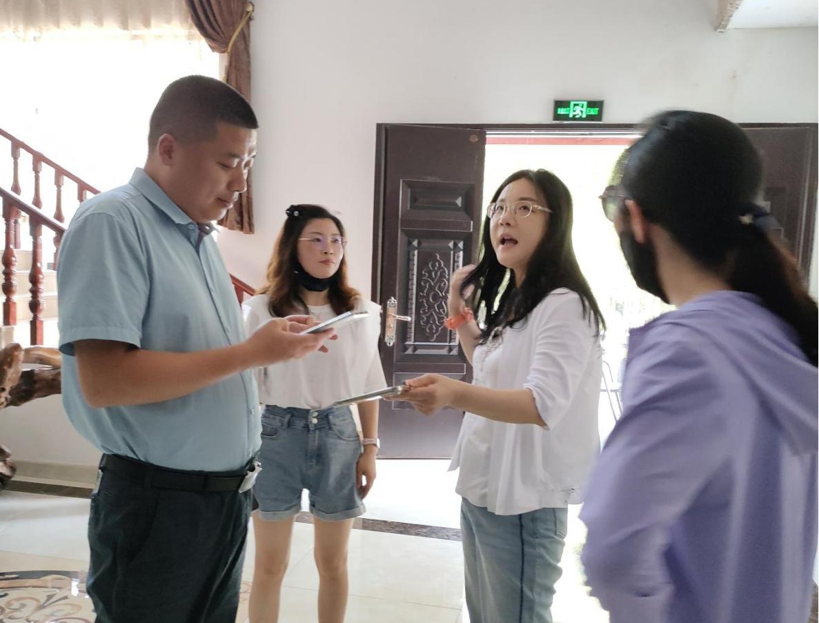 深度交流合作，助力小村建设