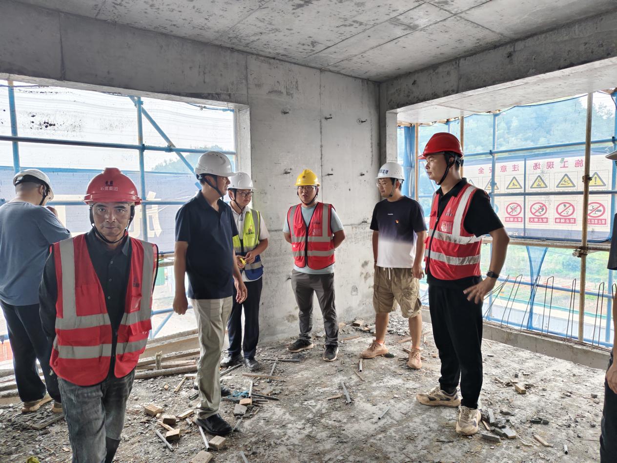 平安迎国庆，我们在行动