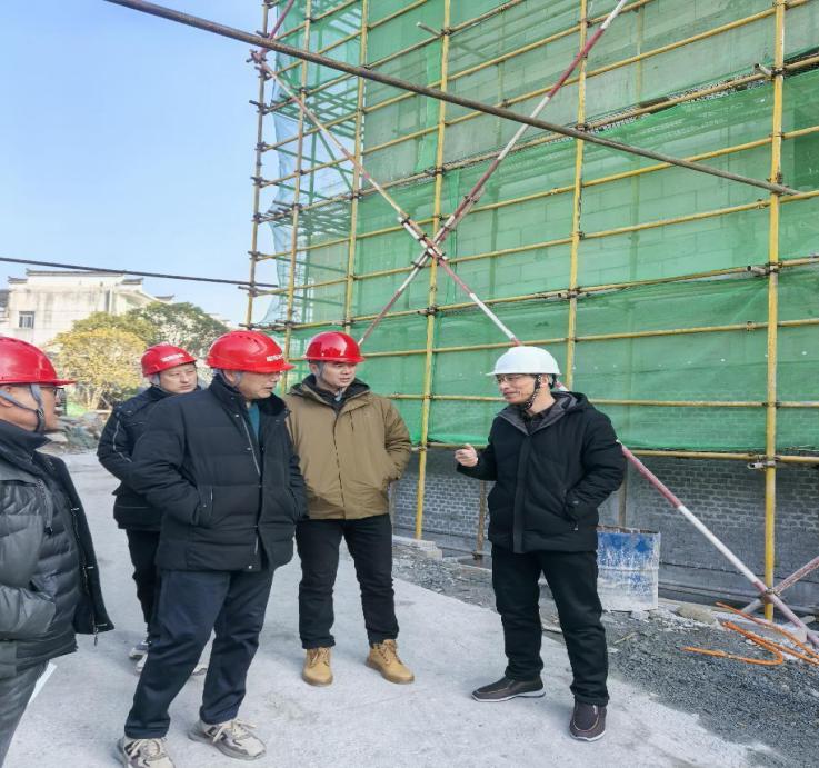 安全至上   质量为根