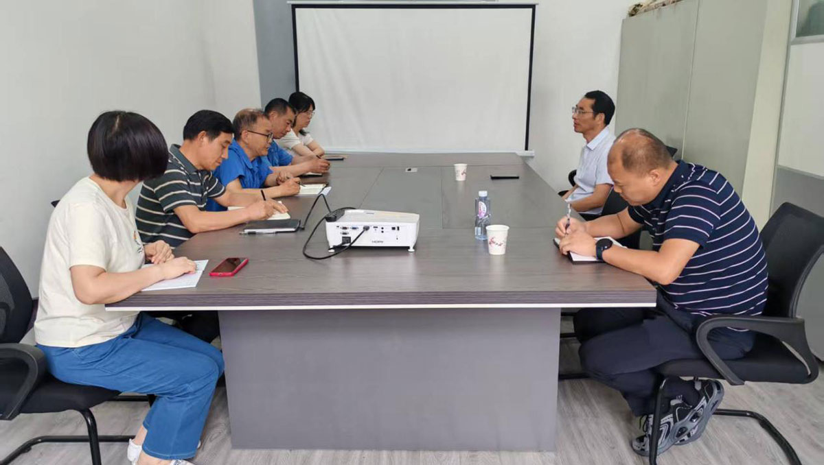 昱燃液化气公司召开阶段性工作分析会