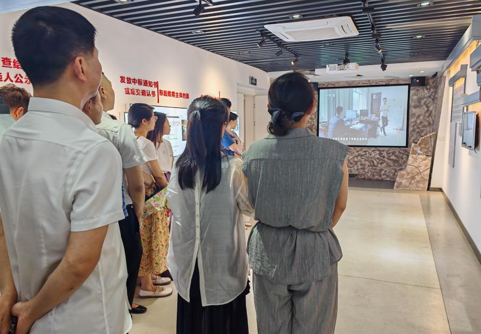 屯溪区国投集团党委开展庆祝中国共产党成立104周年系列活动