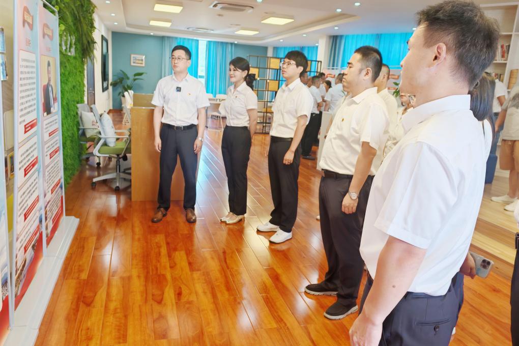 屯溪区国投集团党委开展庆祝中国共产党成立104周年系列活动