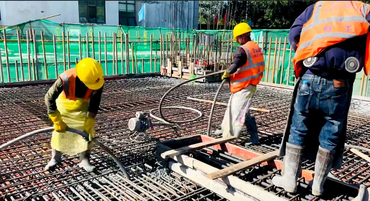 项目攻坚“不打烊”   实干献礼庆国庆