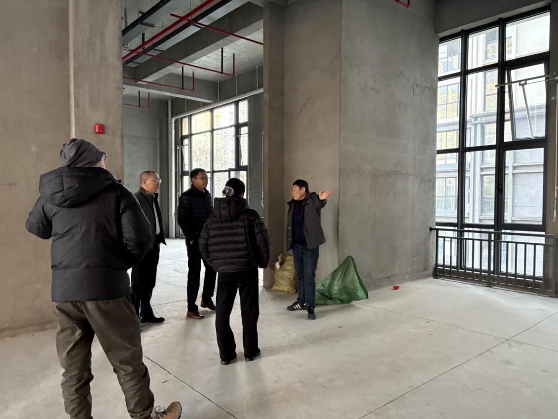 “城”意满满启新局——以党建红激活昱城大厦运营新动能